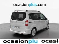 Usado Ford Tourneo Courier Titanium 102 CV (75 kW) 2016 Gris plata Monovolumen