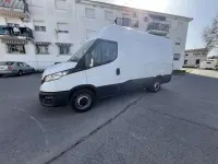 Usado Iveco Daily 136 CV (100 kW) 2020 Blanco Van