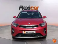 Usado Kia Stonic 120 CV (88 kW) 2021 Rojo SUV