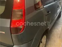 Usado Ford Fiesta Ambiente 68 CV (50 kW) 2003 Verde Utilitario