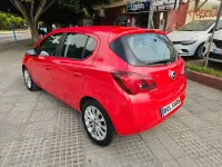 Usado Opel Corsa Selective 90 CV (66 kW) 2018 Rojo Utilitario