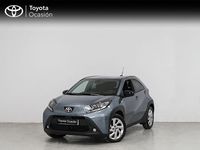 Usado Toyota Aygo X Play 72 CV (52 kW) 2024 Gris / plata SUV