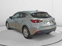 Usado Mazda 3 Luxury 105 CV (77 kW) 2016 Gris / plata Berlina