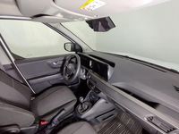 Usado Ford Transit Trend 125 CV (91 kW) 2024 Blanco Berlina