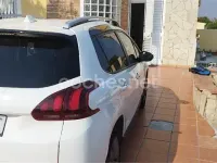 Usado Peugeot 2008 Style 100 CV (73 kW) 2018 Blanco SUV