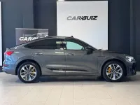 Usado Audi e-tron Sportback S-line plus 300 kW (408 CV) 2023 Eléctrico SUV