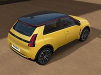 Usado Renault R5 Komfort 110 kW (150 CV) 2025 Amarillo Utilitario