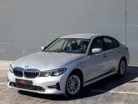 Usado BMW 320e Comfort Edition 190 CV (139 kW) 2021 Gris / plata Berlina