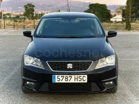 Usado Seat Toledo Reference 105 CV (77 kW) 2013 Negro Utilitario