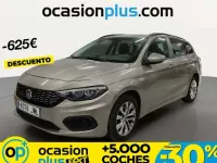 Usado Fiat Tipo Easy 95 CV (69 kW) 2017 Beige Familiar