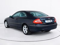 Usado Mercedes CLK200 Elegance 165 CV (121 kW) 2004 Gris Coupe