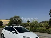 Usado Ford Focus Trend 115 CV (84 kW) 2011 Blanco Berlina