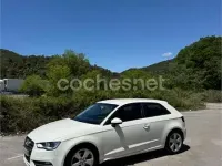 Usado Audi A3 Ambition 105 CV (77 kW) 2015 Blanco Berlina