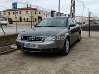Usado Audi A4 130 CV (95 kW) 2003 Gris / plata Berlina