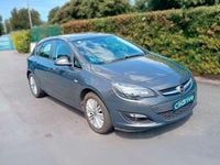 Usado Opel Astra Selective 110 HP (80 kW) 2015 Cinzento Citadino