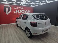 Usado Dacia Sandero Ambiance 73 CV (53 kW) 2018 Blanco Berlina