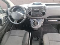 Usado Peugeot Partner Tepee Access 75 CV (55 kW) 2018 Blanco Monovolumen