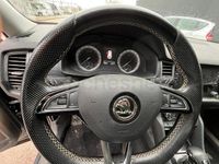Usado Skoda Kodiaq 150 CV (110 kW) 2020 Gris / plata SUV