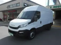 Usado Iveco Daily 140 CV (102 kW) 2019 Blanco Van