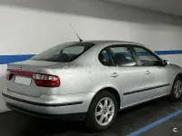 Usado Seat Toledo Stella 90 CV (66 kW) 1999 Gris / plata Berlina