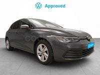 Usado VW Golf VIII 115 CV (84 kW) 2022 Gris / plata Berlina