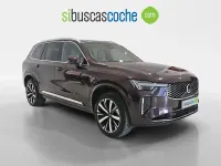 Usado Volvo XC90 Core 455 CV (334 kW) 2025 Granate SUV