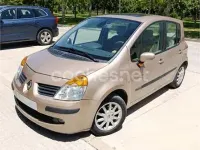 Usado Renault Modus Dynamique 98 CV (72 kW) 2005 Beige Monovolumen