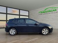 Usado VW Golf VIII Life 115 CV (84 kW) 2021 Gris / plata Berlina