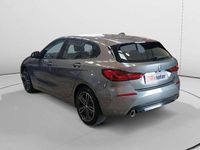 Usado BMW 118 Comfort Edition 136 CV (100 kW) 2023 Gris Utilitario