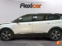 Usado Peugeot 5008 Allure 131 CV (96 kW) 2020 Blanco SUV