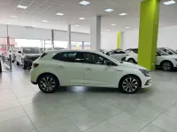 Usado Renault Mégane II Equilibre 140 CV (102 kW) 2023 Blanco Berlina