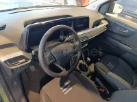 Nuevo Ford Tourneo Courier Active 125 CV (91 kW) 2026 Verde Monovolumen