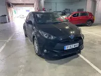 Usado Toyota Yaris Active 115 CV (84 kW) 2023 Negro Utilitario