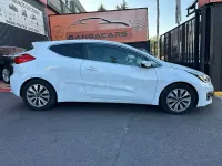 Usado Kia ProCeed 136 CV (100 kW) 2016 Blanco Utilitario
