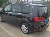 Usado VW Sharan Sport 177 CV (130 kW) 2015 Negro Monovolumen
