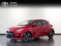 Usado Toyota Yaris Style 130 CV (95 kW) 2026 Rojo Utilitario