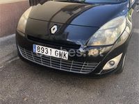 Usado Renault Grand Scénic III Dynamique 130 CV (95 kW) 2009 Negro Monovolumen