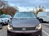 Usado VW Touran Advance 105 CV (77 kW) 2010 Granate Monovolumen