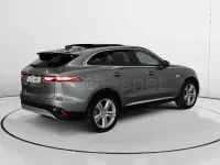 Usado Jaguar F-Pace R-Dynamic 204 CV (150 kW) 2023 Gris / plata SUV