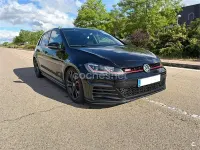Usado VW Golf VII GTI 245 CV (180 kW) 2019 Negro Berlina