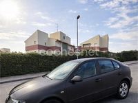 Usado Seat Leon Stella 105 CV (77 kW) 2003 Negro Berlina