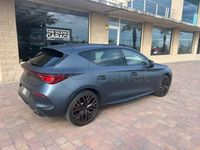 Usado Cupra Leon VZ 245 CV (180 kW) 2021 Gris / plata Berlina