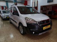 Usado Peugeot Partner Tepee Active 110 CV (80 kW) 2018 Rojo Monovolumen