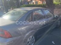 Usado Opel Vectra Elegance 125 CV (91 kW) 2001 Gris / plata Berlina