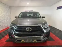 Usado Toyota HiLux 204 CV (150 kW) 2021 Gris / plata Pickup/Camioneta