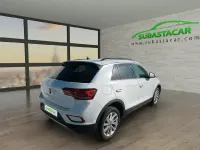 Usado VW T-Roc Life 115 CV (84 kW) 2023 Blanco SUV