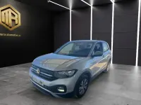 Usado VW T-Cross 95 CV (69 kW) 2022 Gris metalizado SUV
