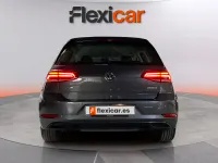 Usado VW Golf VIII Style 131 CV (96 kW) 2020 Gris Berlina
