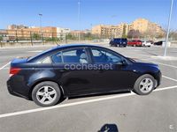 Usado Chevrolet Cruze LS 113 CV (83 kW) 2010 Negro Berlina