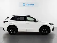 Usado VW Tiguan R-line 150 CV (110 kW) 2025 Blanco SUV